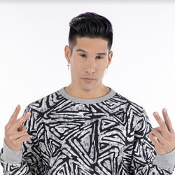 Learn Spanish With Cariño with these 7 Song Recommendations (Full